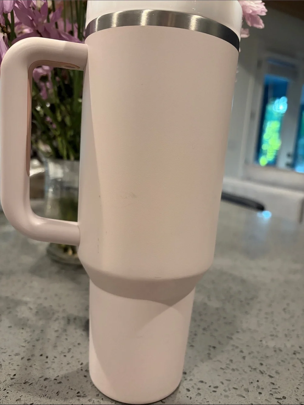 Stanley Pale Pink Travel Mug with Handle and White Lid - Picture 3 of 3